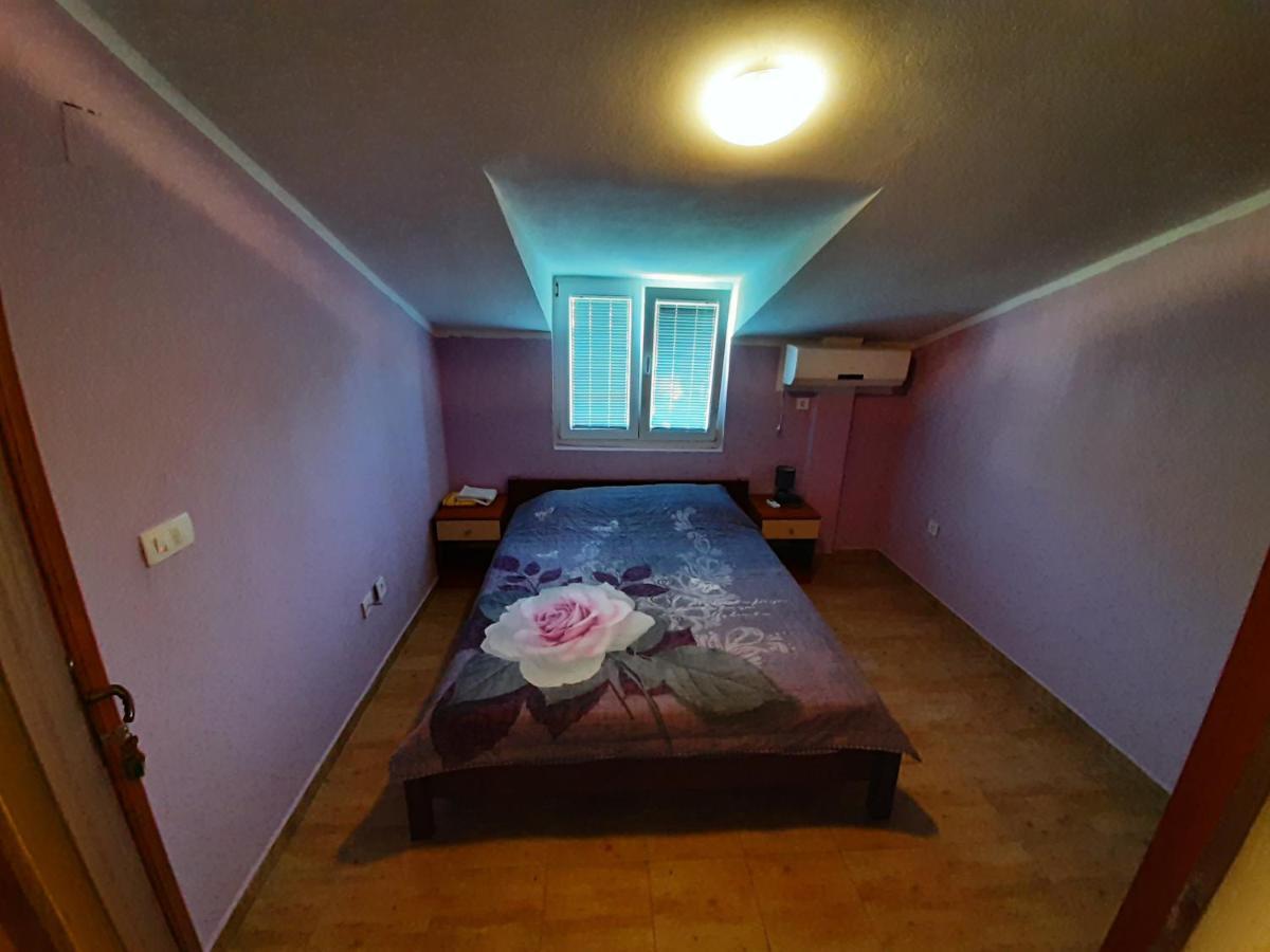 Marko Apartmani Budva Buitenkant foto